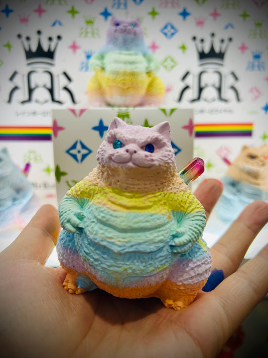 “P.KITTY” RAINBOW SCULPTURE