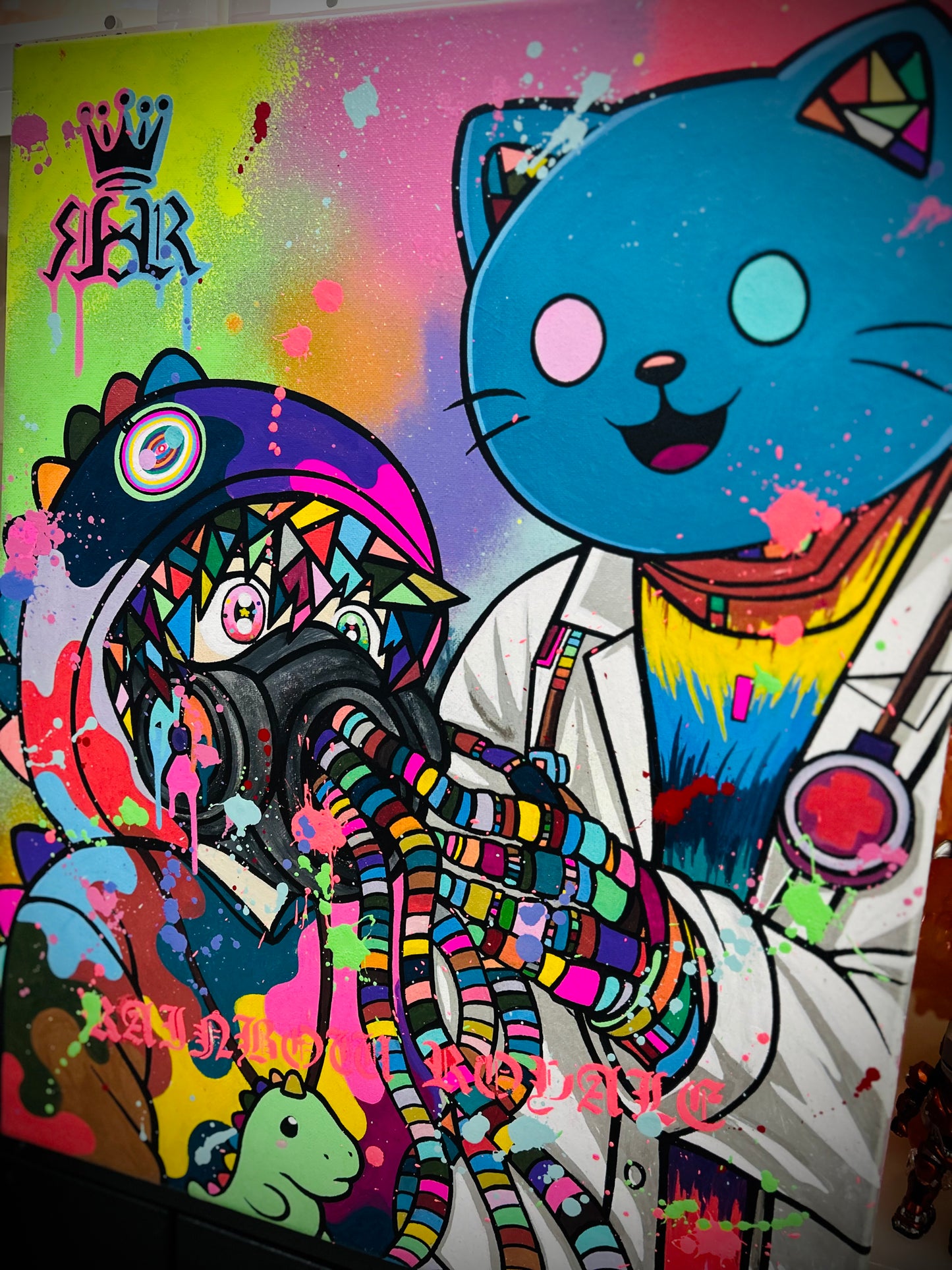 “MIKA15 - MASK THE PAIN”