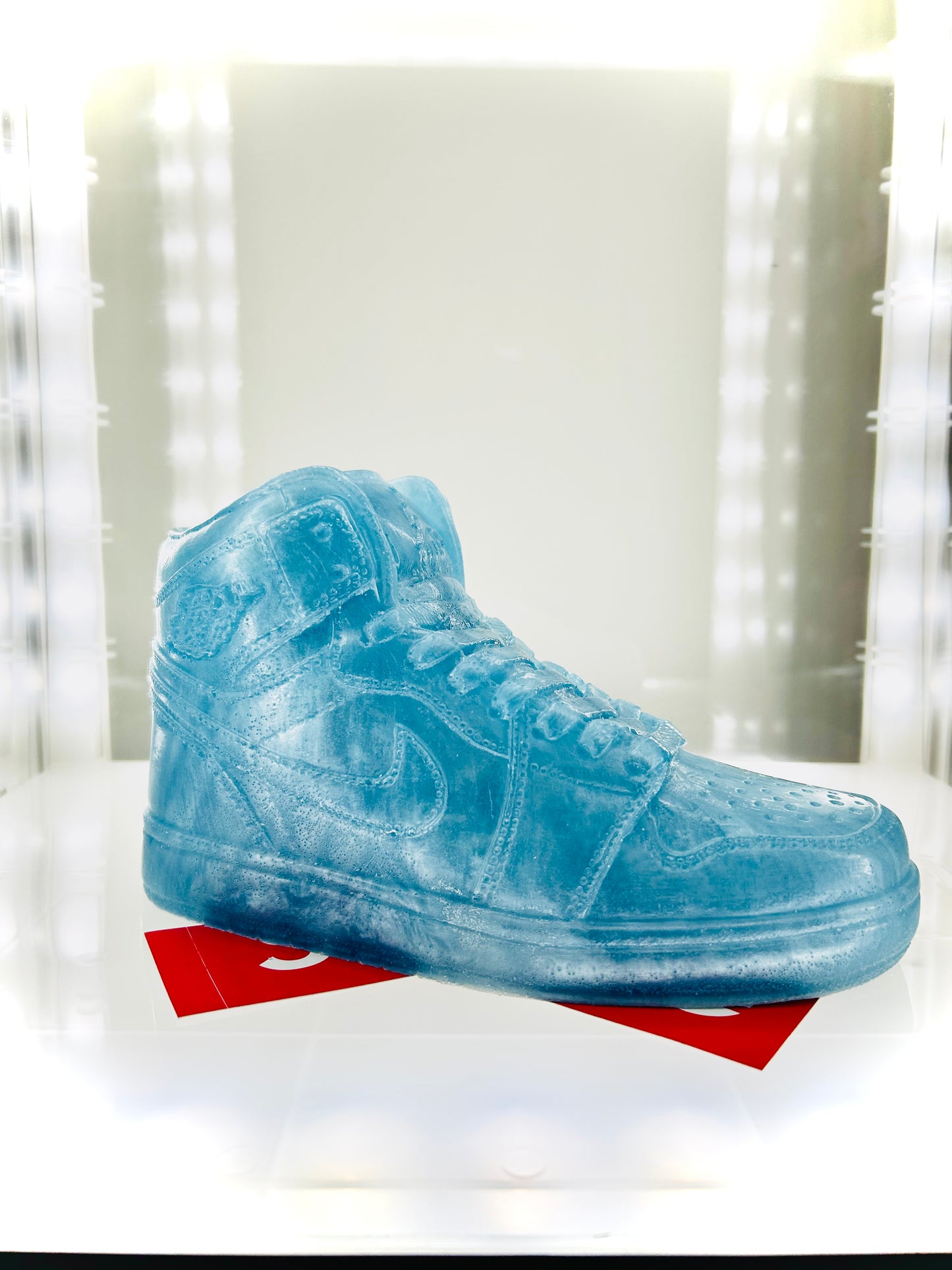 (SOLD OUT)