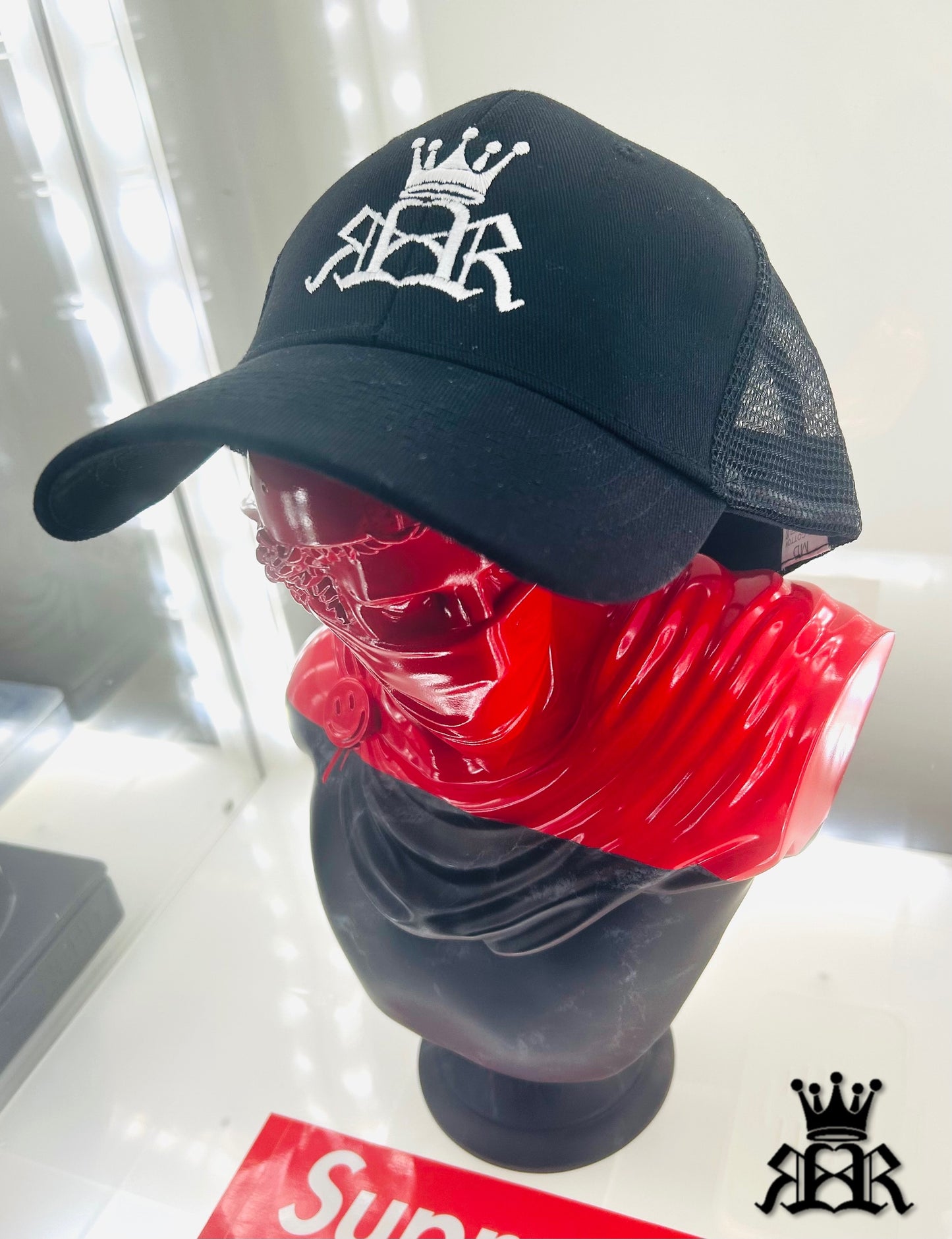 (SOLD OUT)